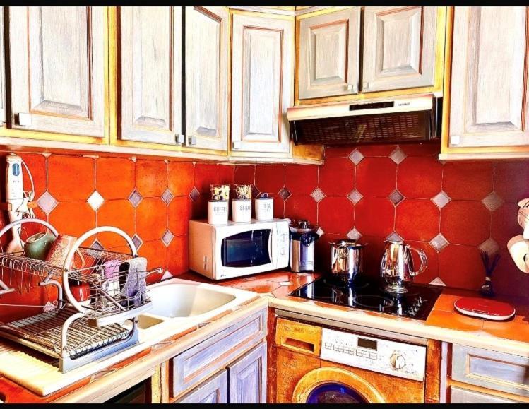 Appartement De Luxe Au Coeur De Saint-Tropez Esterno foto