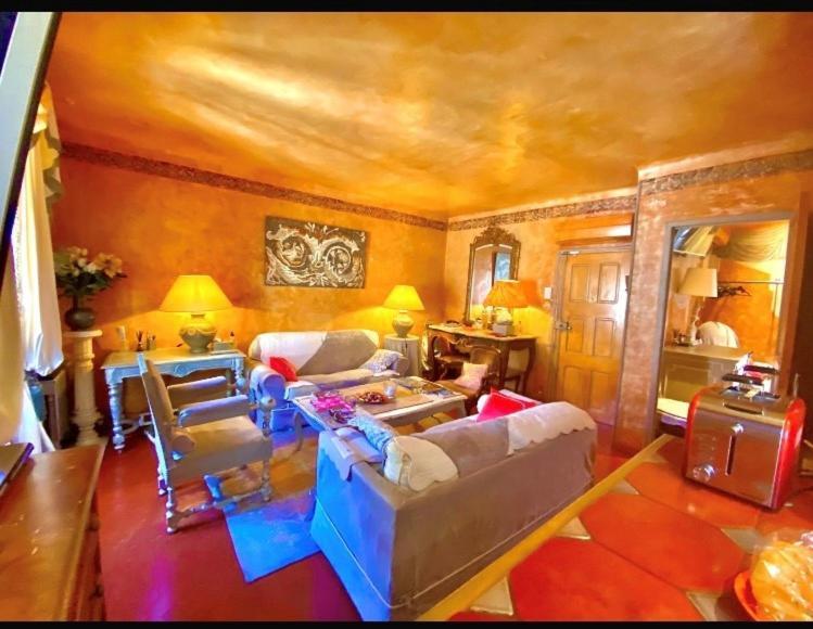 Appartement De Luxe Au Coeur De Saint-Tropez Esterno foto